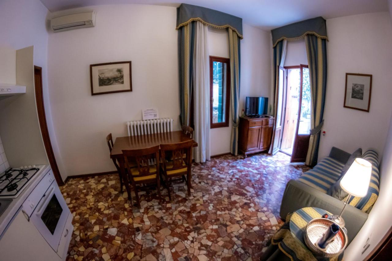 Zaffiro Apartment เวนิส ภายนอก รูปภาพ