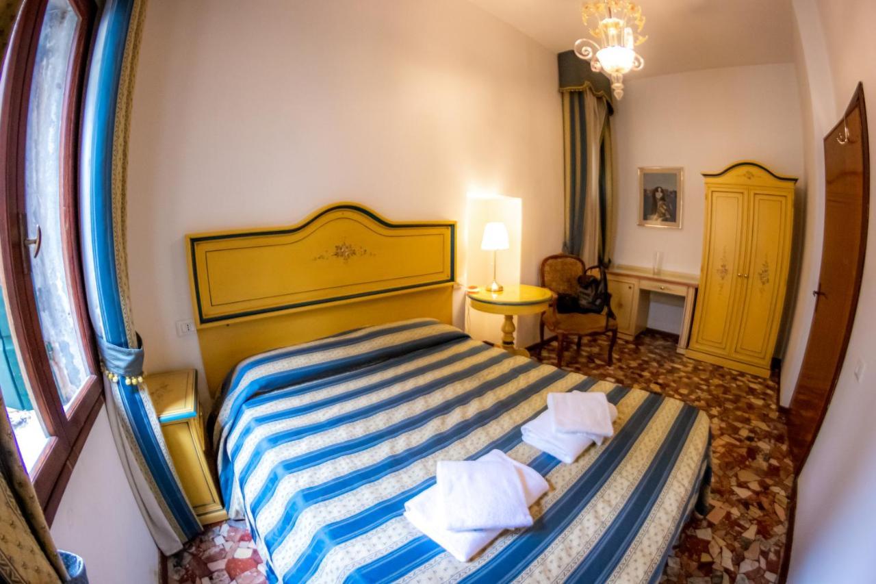Zaffiro Apartment เวนิส ภายนอก รูปภาพ